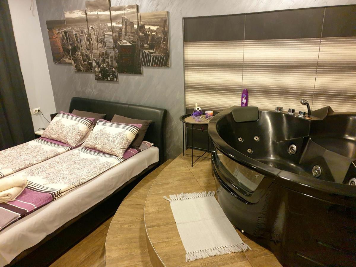 Ceca Apartman Ni Kültér fotó