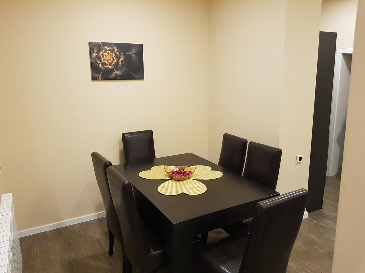 Ceca Apartman Ni Kültér fotó