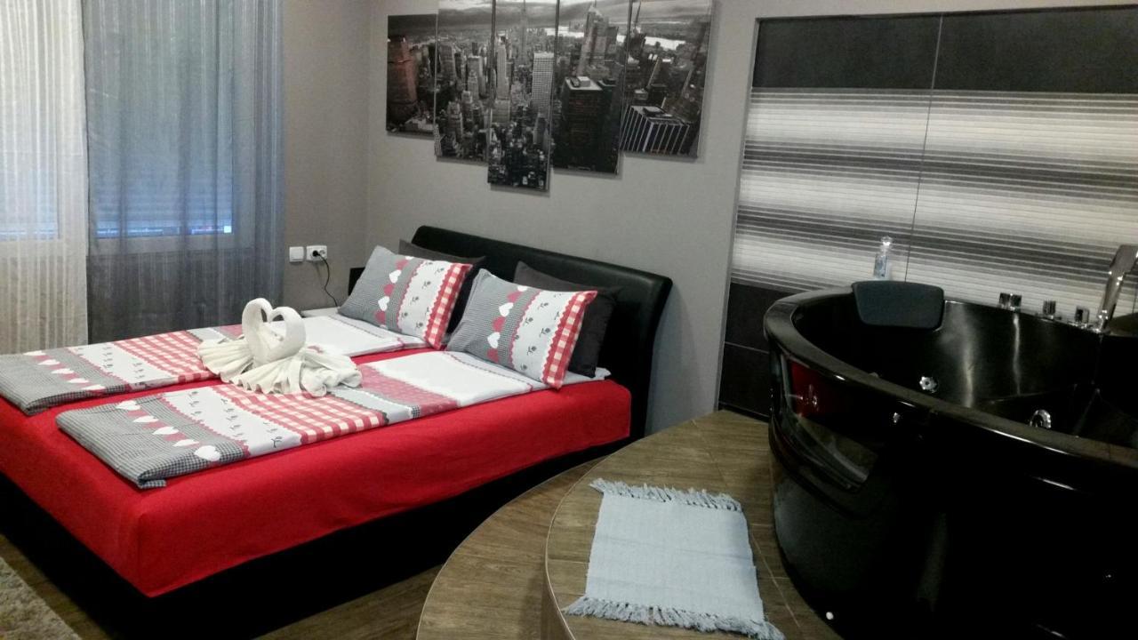 Ceca Apartman Ni Kültér fotó